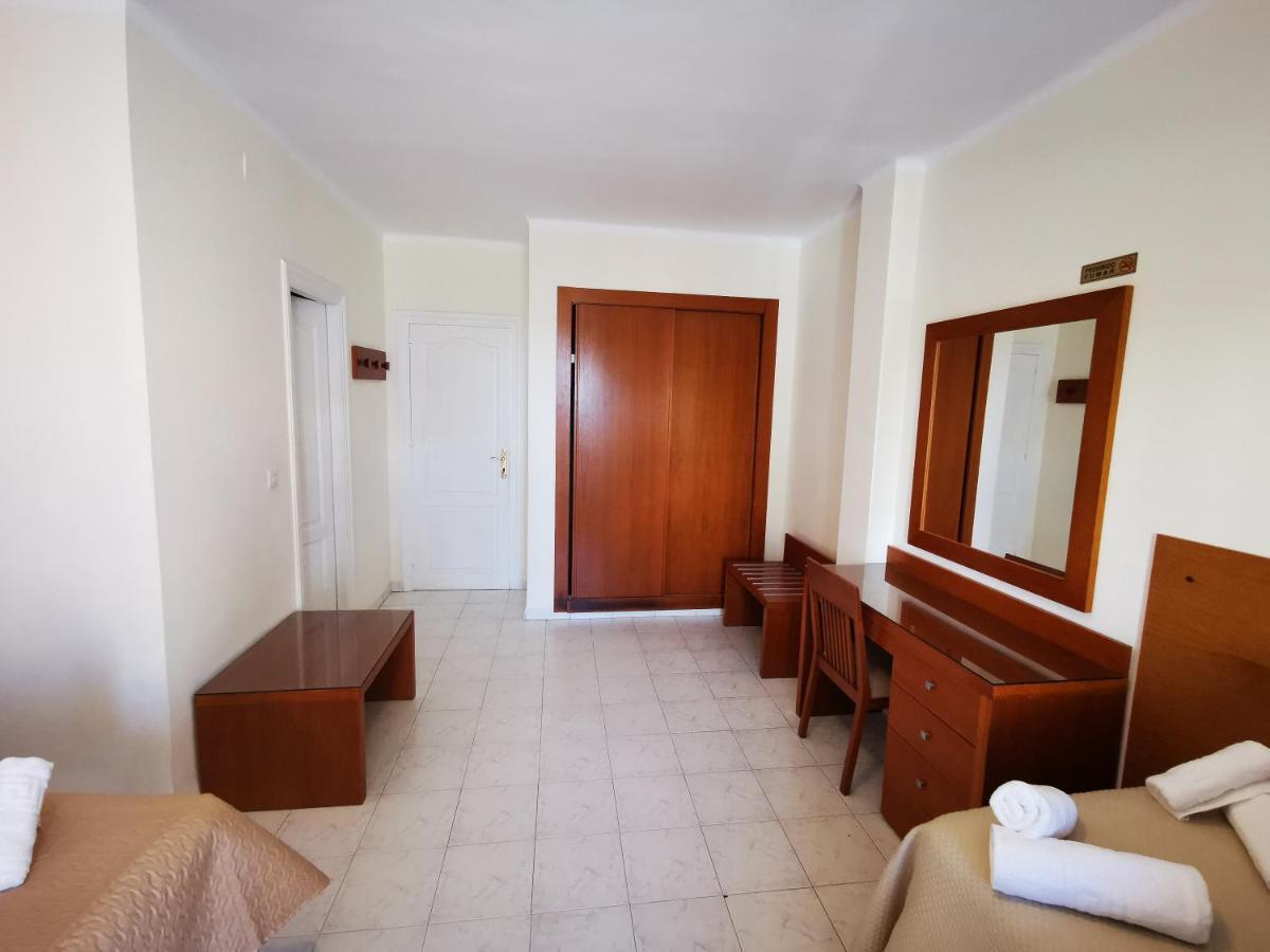 Hostal Marazul Nerja Eksteriør billede