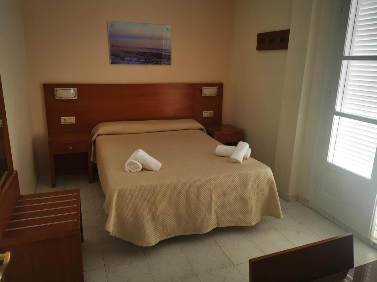 Hostal Marazul Nerja Eksteriør billede