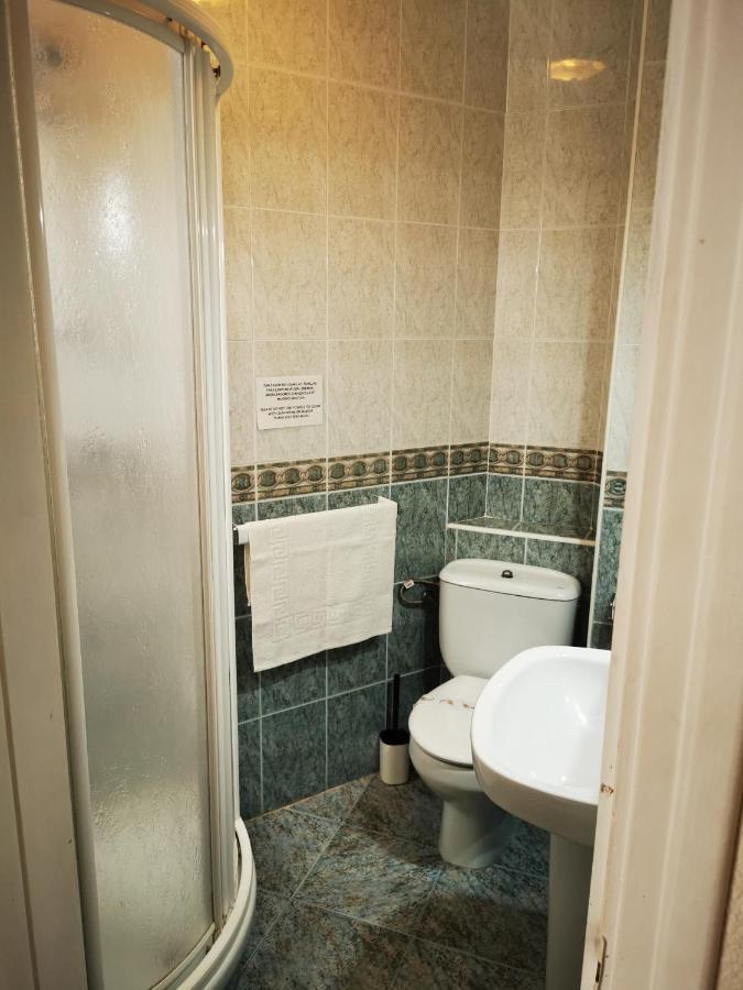 Hostal Marazul Nerja Eksteriør billede