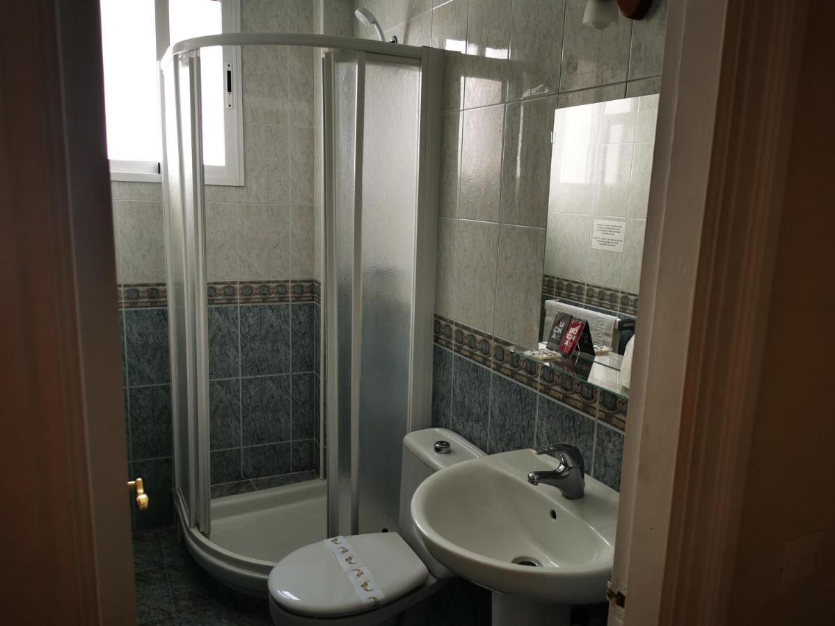 Hostal Marazul Nerja Eksteriør billede